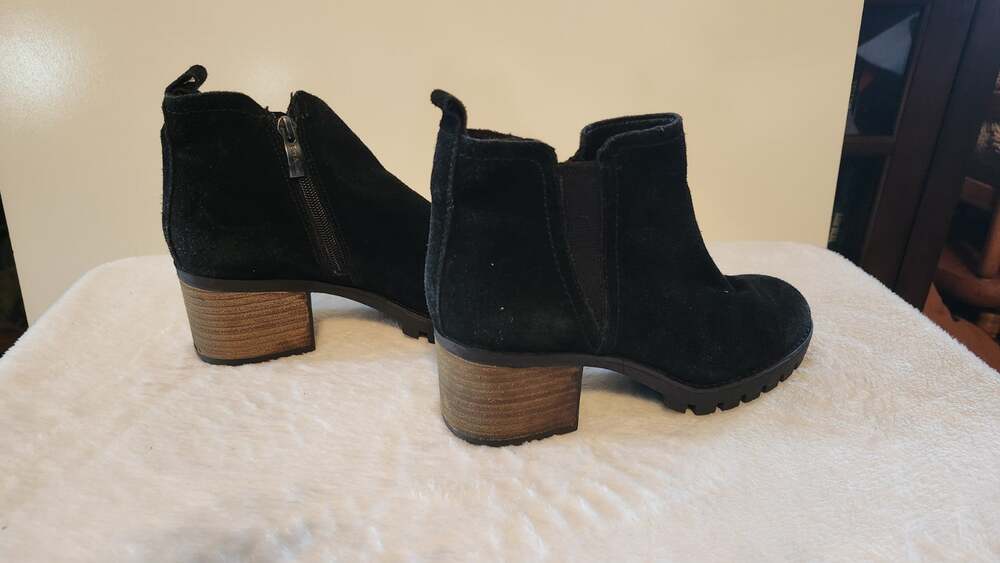 Eva & Zoe Athena Black Suede Leather Ankle Boots Booties Side Zip Womens 8 #938
